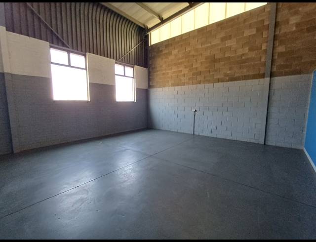 530M² MINI FACTORY TO LET IN HONEYDEW